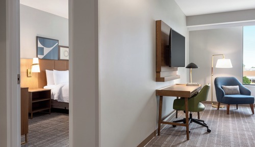 Suite, 1 chambre, cuisine
