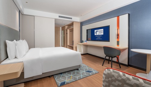 Chambre Standard, 1 très grand lit (Extra Floor Space)