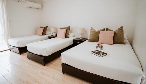 Chambre avec lits jumeaux