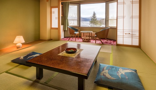 Chambre Tradition, non-fumeurs, vue lac (Crystal Building)