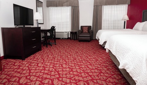 Chambre Standard, 2 grands lits (Communications)