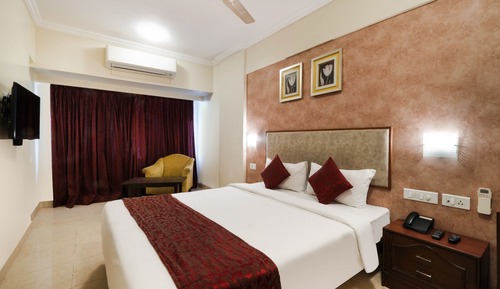Chambre Double Standard, 1 grand lit