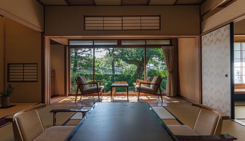 Chambre Supérieure (Japanese, Syoukin)