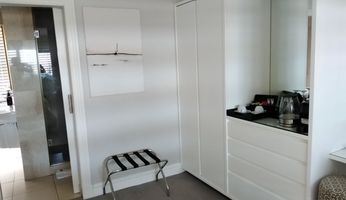 Suite Deluxe, 1 très grand lit, vue piscine (Gazania Deluxe Suite)