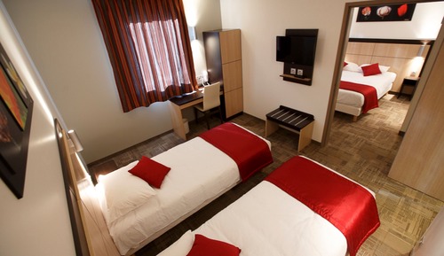 Chambres Communicantes