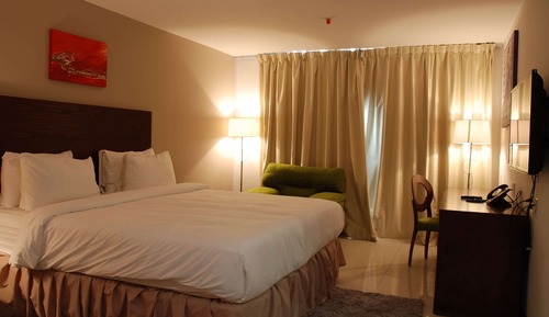 Chambre Standard, 1 très grand lit