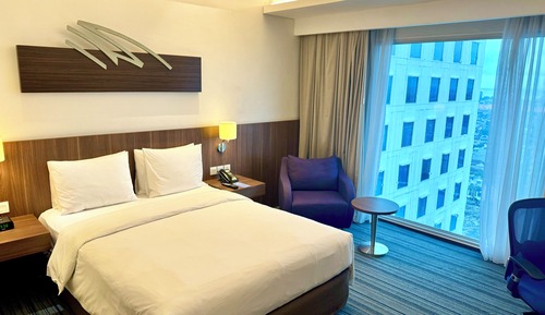 Chambre Standard, 1 grand lit (High Floor)