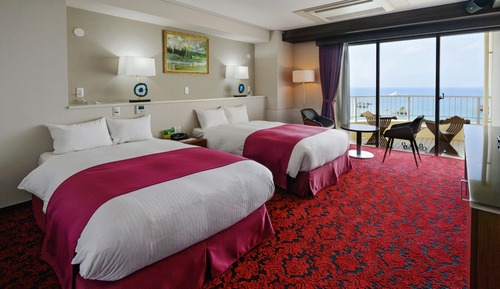 Chambre Supérieure, non-fumeurs (Red) (Up to 2 People)
