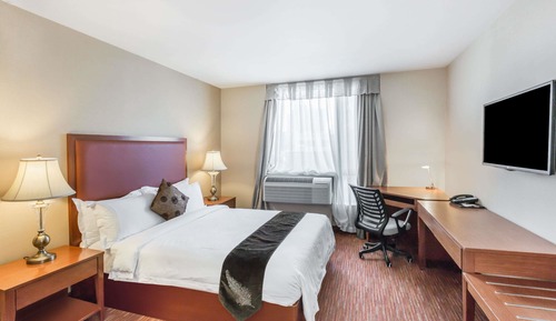 Chambre, 1 grand lit, accessible aux personnes à mobilité réduite, non-fumeurs