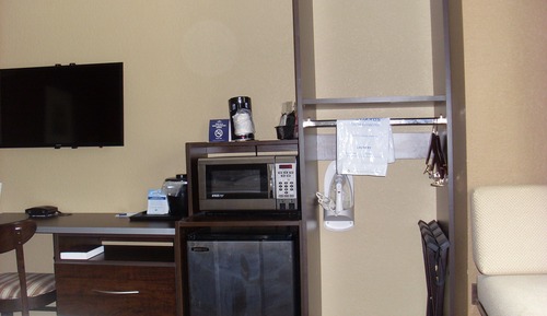 Chambre, 1 grand lit, accessible aux personnes à mobilité réduite (Mobility, Roll-In Shower)