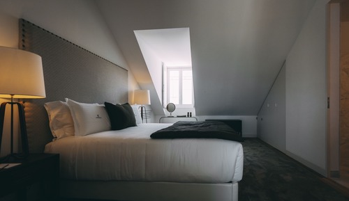Penthouse, 2 chambres, balcon, vue ville