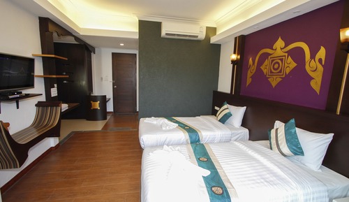 Chambre Deluxe, vue piscine