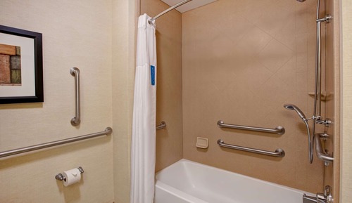 Chambre, 2 grands lits, accessible aux personnes à mobilité réduite, non-fumeurs