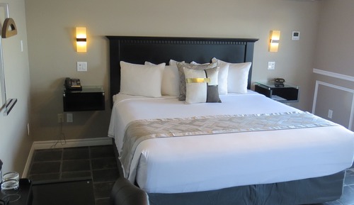 Suite, 1 très grand lit, vue océan