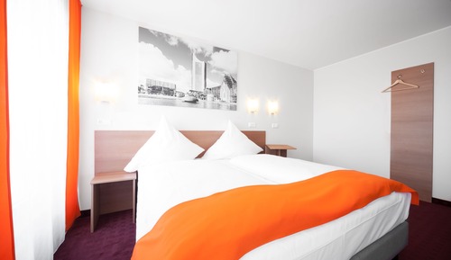 Chambre Double, 2 lits une place