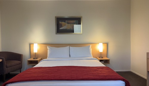 Chambre Double Deluxe (Queen Room with Bath)