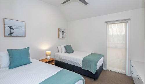 Cabane Premium (Sleeps 4)