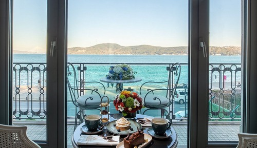 Chambre Exécutive, vue mer