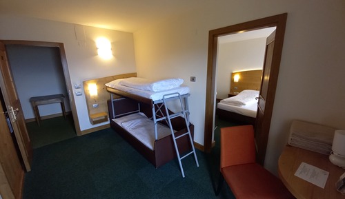Chambre Familiale