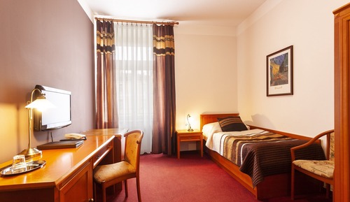 Chambre Standard Double ou avec lits jumeaux