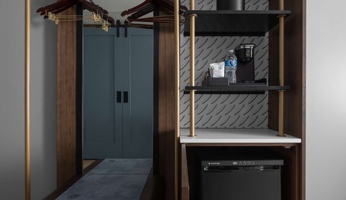 Suite, 1 très grand lit (Mobility & Hearing, Roll-In Shower)