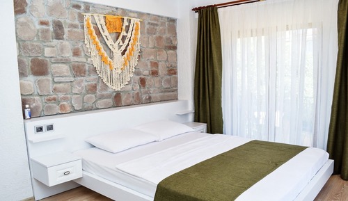 Chambre Deluxe, 1 grand lit, non-fumeurs, vue jardin