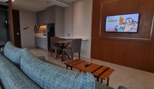 Chambre Affaires, 1 très grand lit
