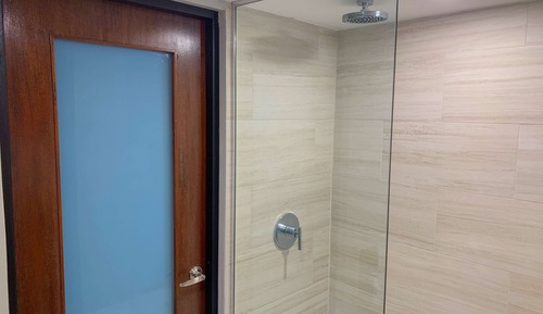 Chambre, 1 grand lit, non-fumeurs