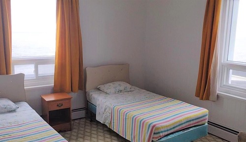 Chambre Double (shared bathroom)