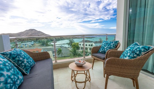 Appart'hôtel Luxe, 1 très grand lit et 1 canapé-lit, balcon, vue océan