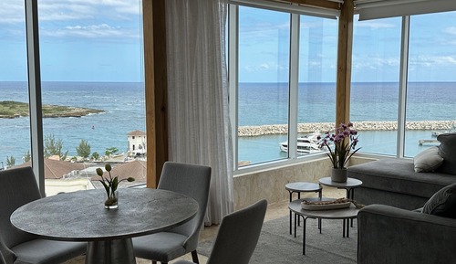 Appart'hôtel Luxe, 1 très grand lit et 1 canapé-lit, vue océan