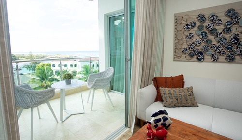 Appart'hôtel Luxe, 1 très grand lit et 1 canapé-lit, balcon, vue océan