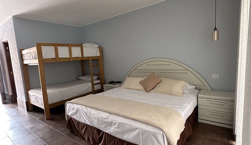 Chambre Familiale
