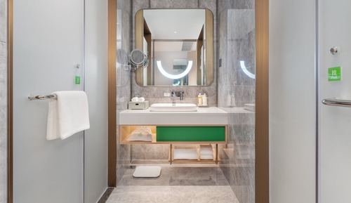 Chambre Premium, 1 très grand lit, vue fleuve