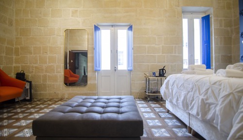 Chambre Majestueuse Double ou avec lits jumeaux
