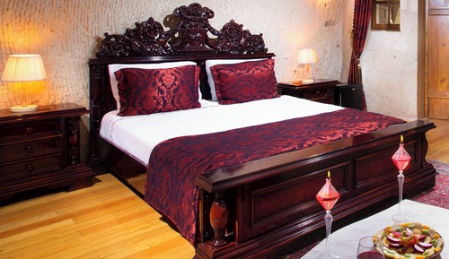 Standard Cave Room 203