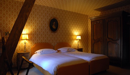 Chambre Confort avec lits jumeaux côté cour