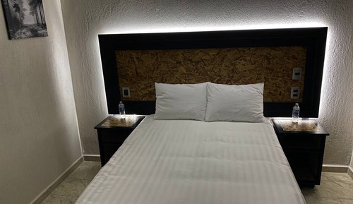 Chambre Double Standard, 1 lit double