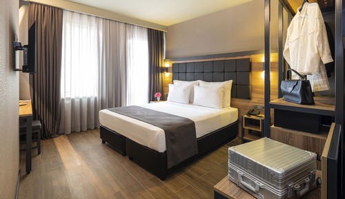 Chambre Supérieure Double ou avec lits jumeaux