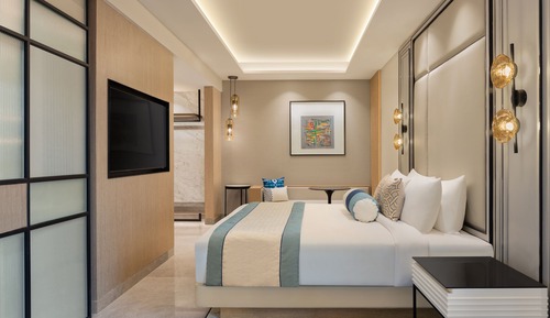 Suite Exécutive, 1 très grand lit et 1 canapé-lit, vue cour intérieure
