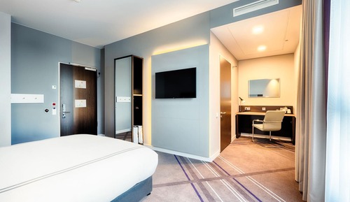Chambre Double, douche accessible en fauteuil roulant