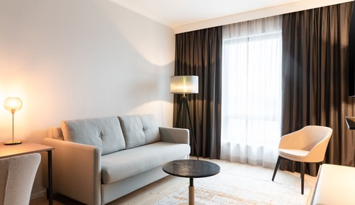 Chambre Familiale, 1 très grand lit et 1 canapé-lit, non-fumeurs