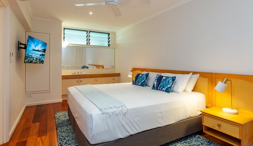 Appartement, 2 chambres, en bord de plage (Poinciana 205)