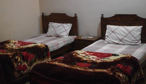 Chambre Standard Double ou avec lits jumeaux