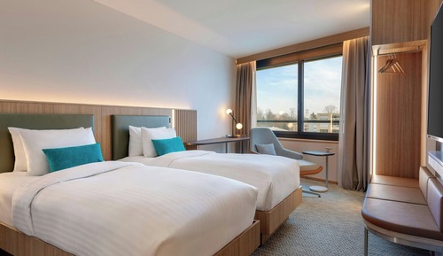 Chambre Deluxe, 1 très grand lit, vue ville