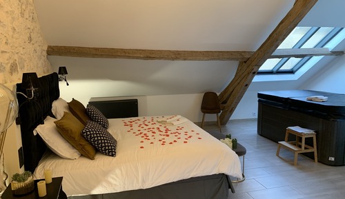 Chambre Double Signature, bain à remous