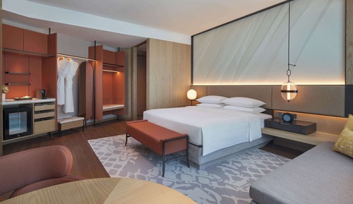Chambre Deluxe, 1 très grand lit, vue lac