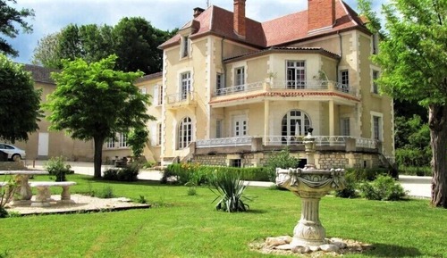Maison Deluxe