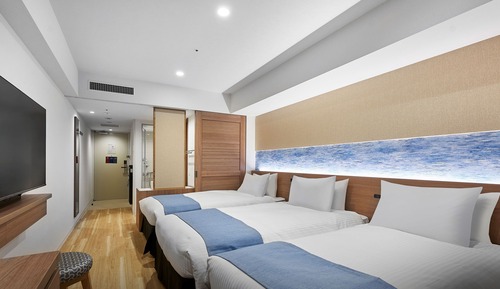 Chambre Deluxe avec lits jumeaux, non-fumeurs (For 3 People)