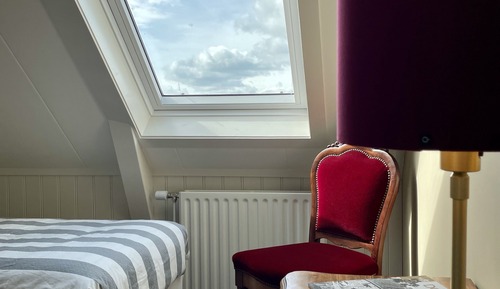 Suite Standard, 2 lits une place, non-fumeurs, salle de bains attenante